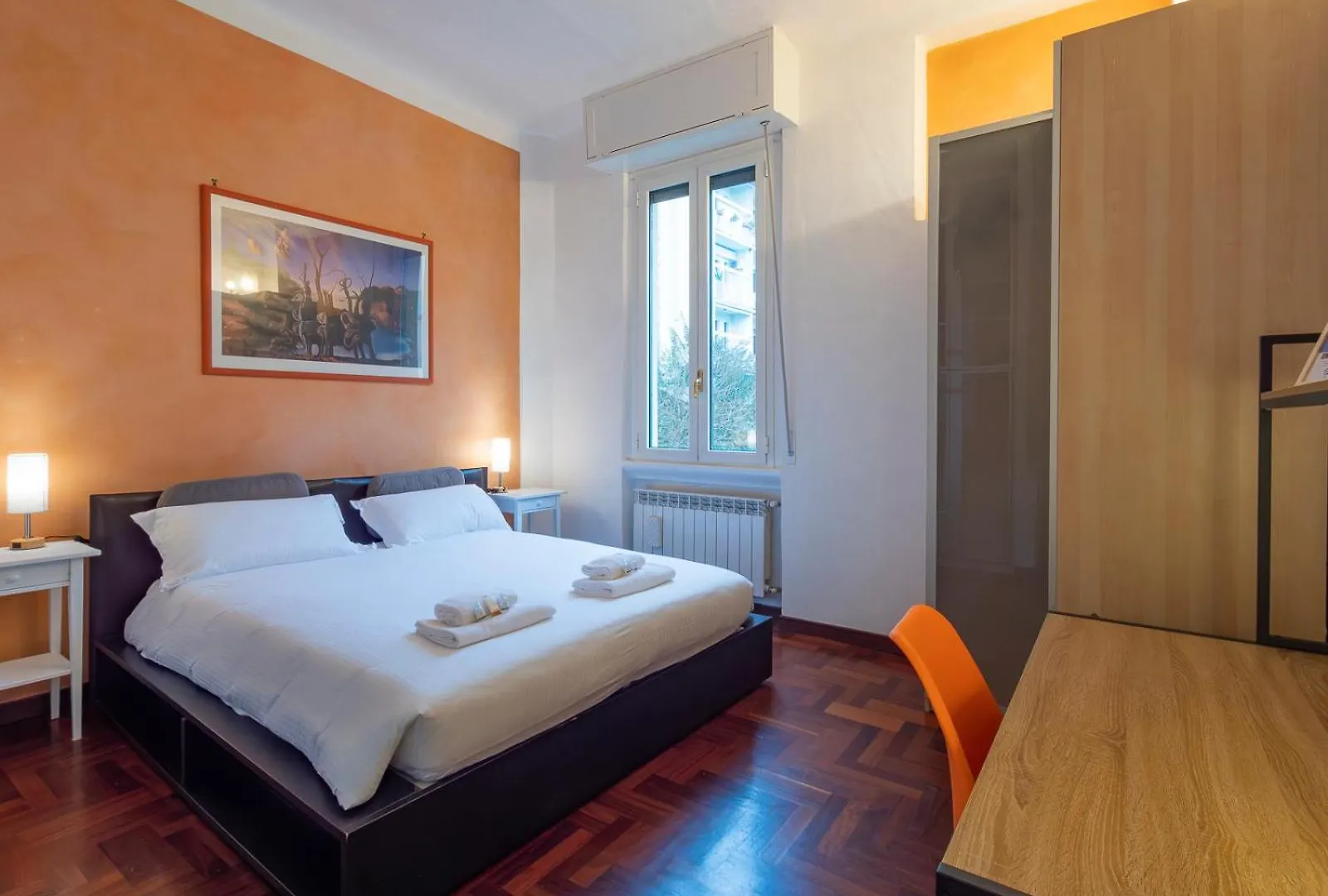 Xenia Apartments - Charming Three-Room Apartment Milan
